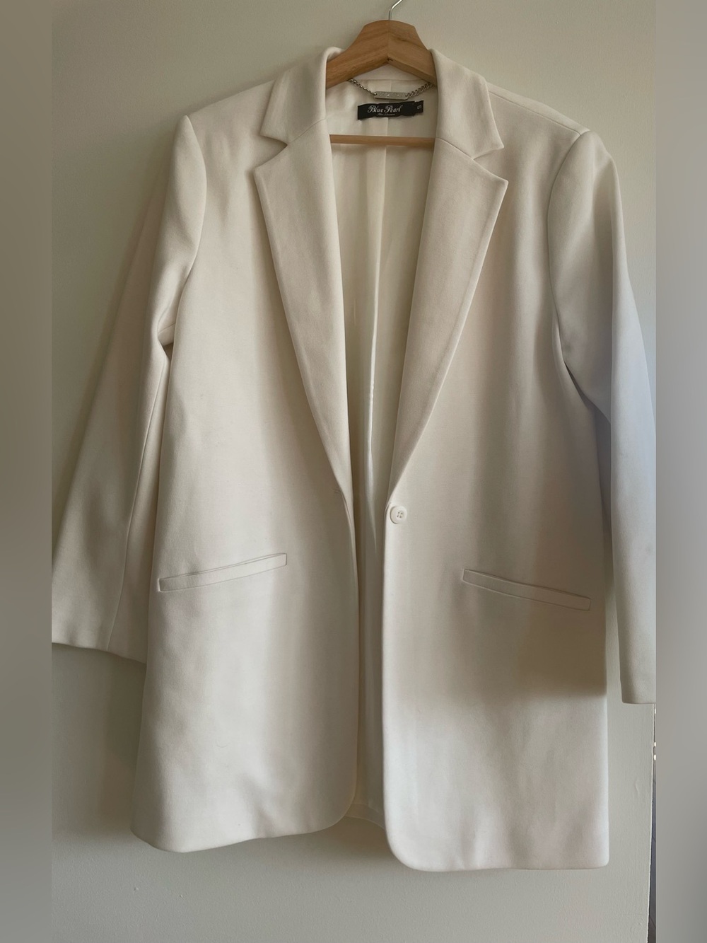 Allen Schwartz Cream Single-Button Blazer Jacket